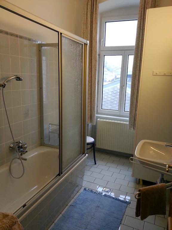 Garconniere Im Ehemaligen Hotel Austria Gmunden Exterior photo